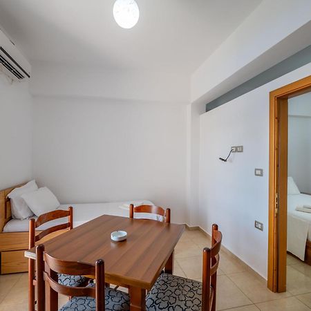 Aleksander Aparthotel Ksamil Exterior photo