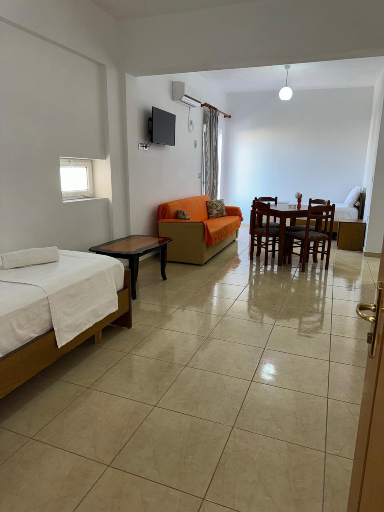 Aleksander Aparthotel Ksamil Exterior photo