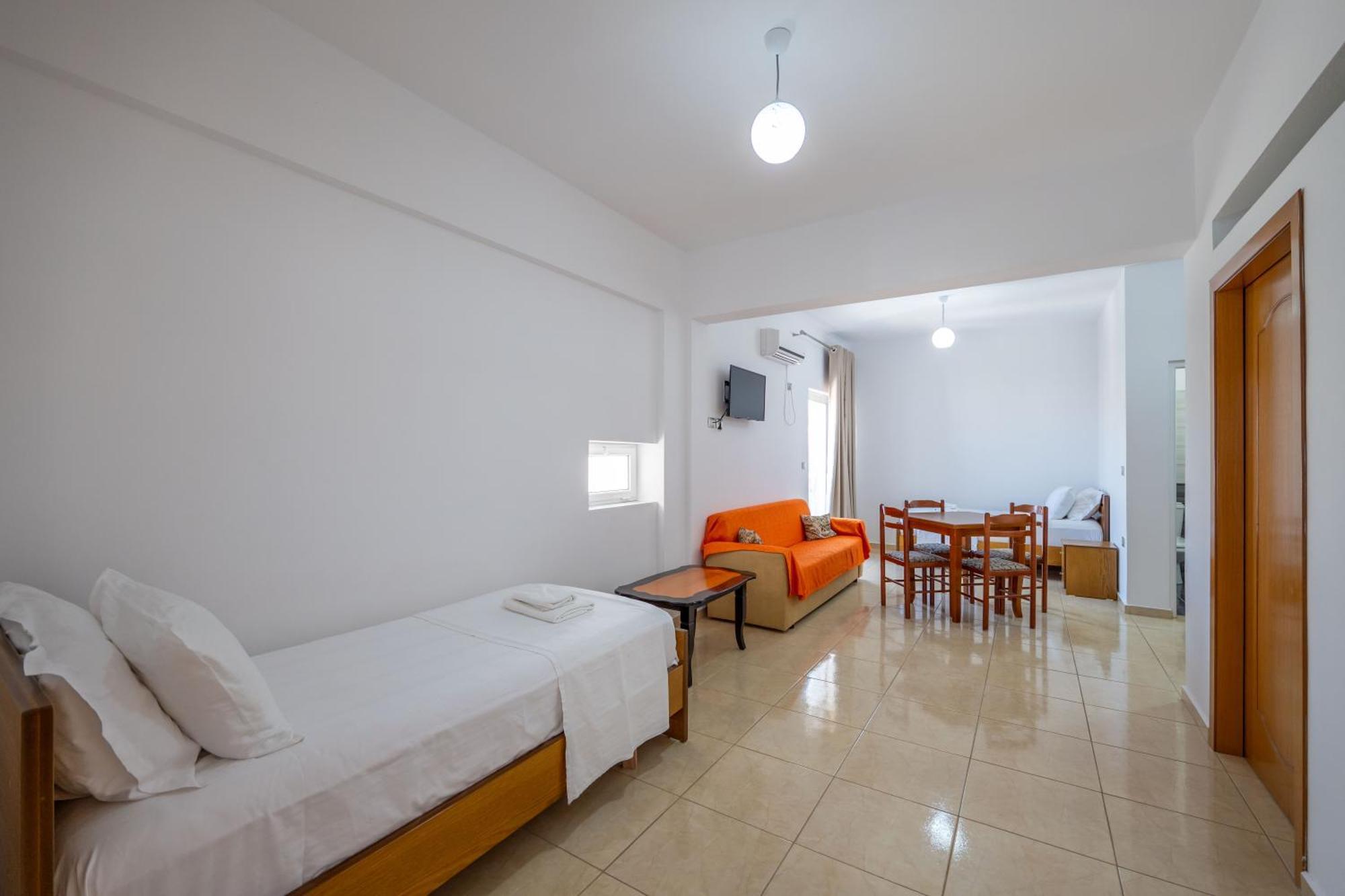 Aleksander Aparthotel Ksamil Exterior photo