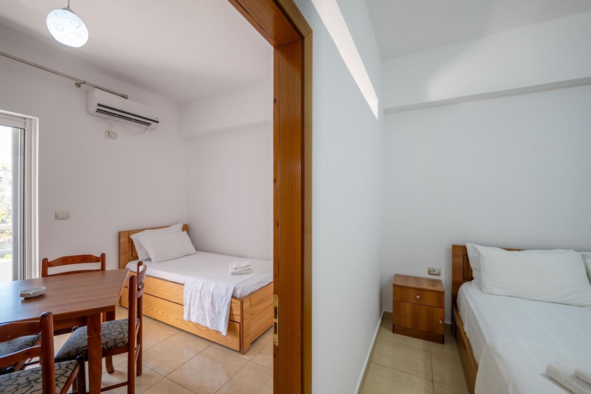 Aleksander Aparthotel Ksamil Exterior photo